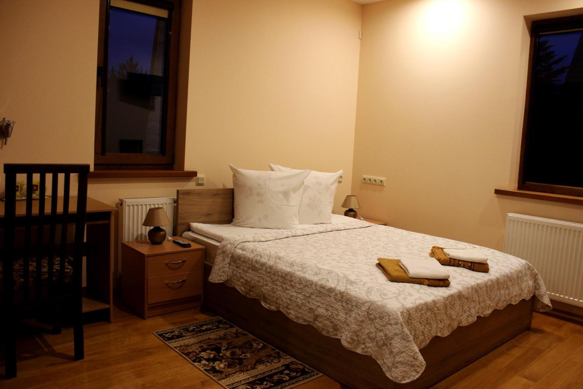 Vidu Guest House Utena Habitación foto